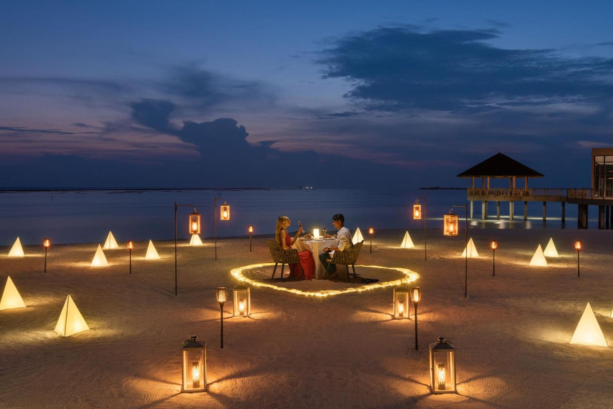 Le Meridien Maldives & 5* Kurendhoo