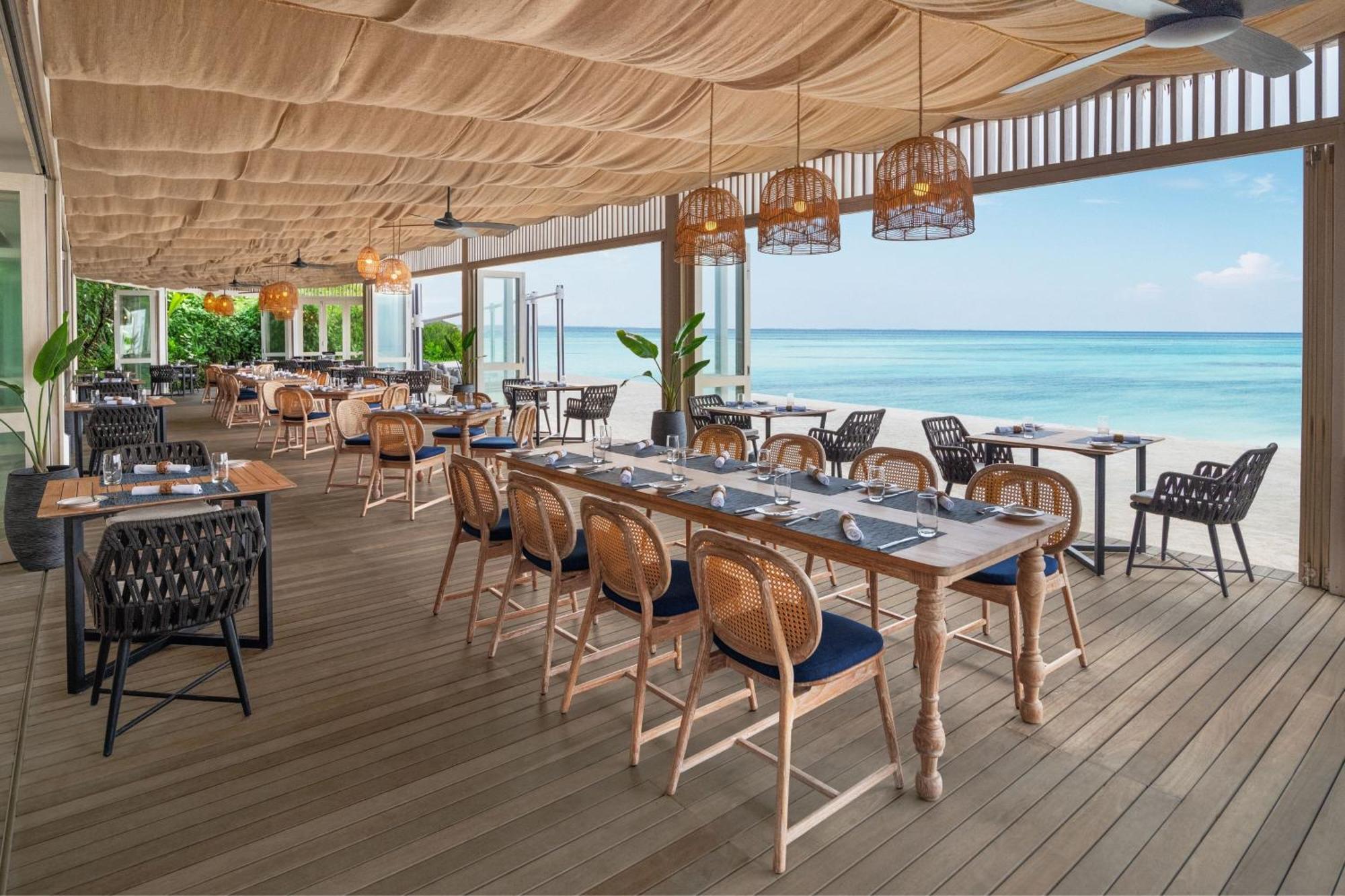Le Meridien Maldives & Kurendhoo