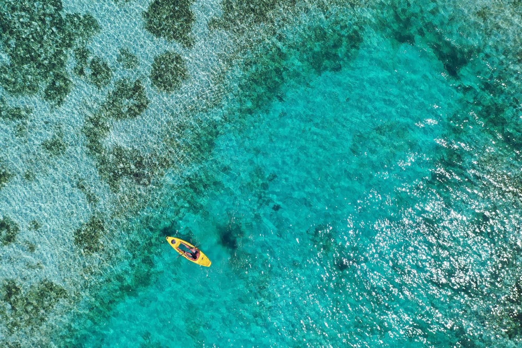 Le Meridien Maldives & Курортный комплекс