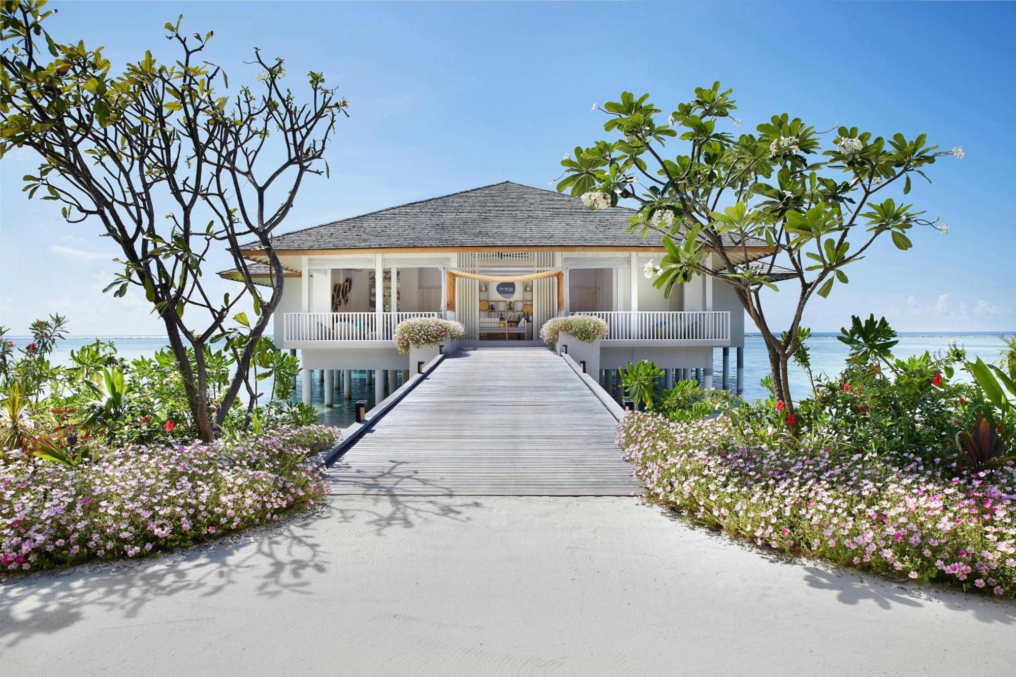 Le Meridien Maldives & Курортный комплекс